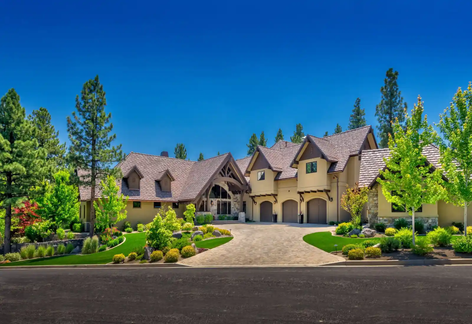 A completed LakeCrest custom home surrounded by pine trees